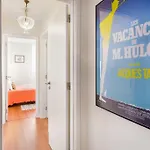 Aida's Haven Penthouse&parking Daire