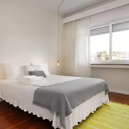 Appartement Aida's Haven Penthouse&parking Oporto